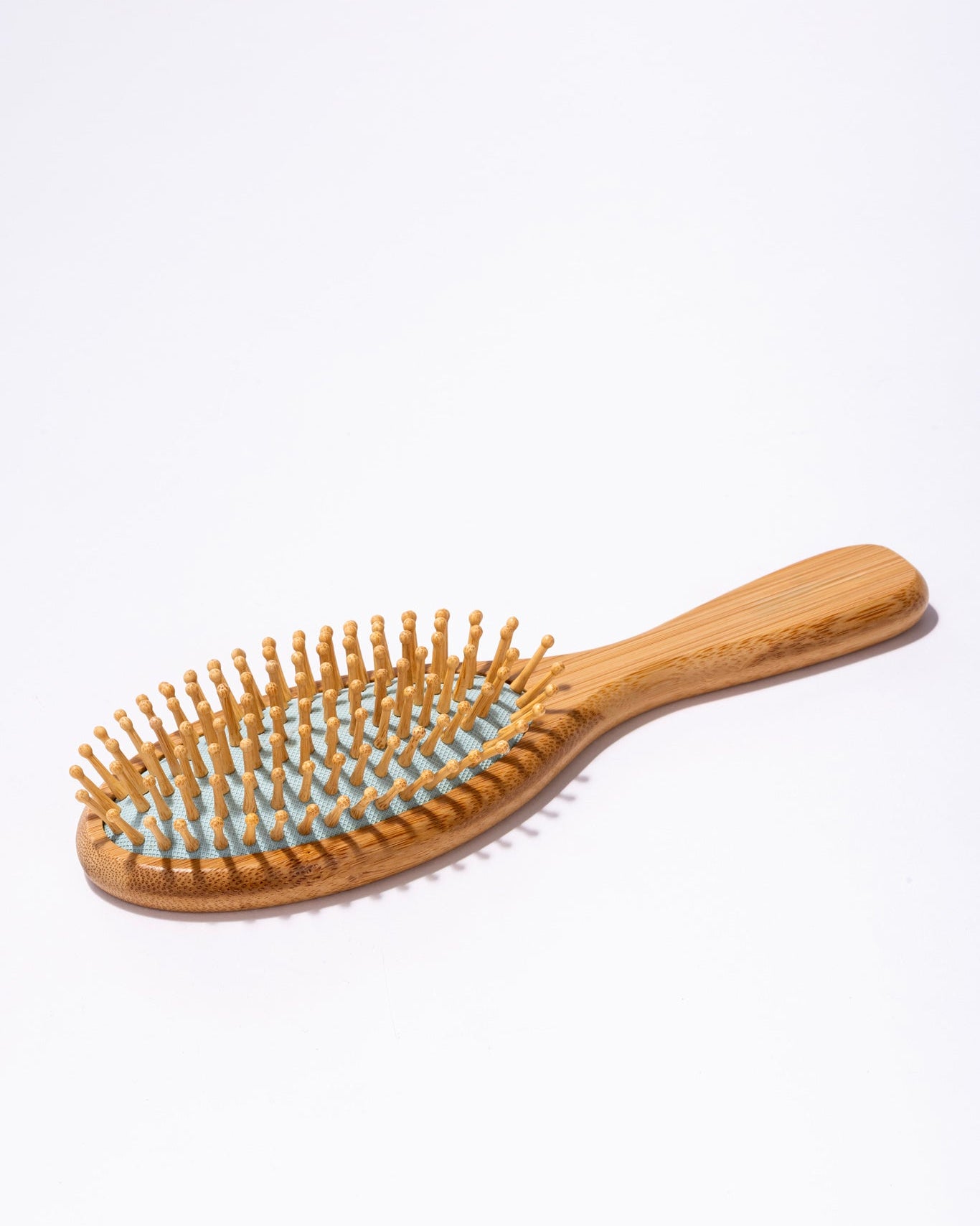 מברשת שיער | במבוק טבעי